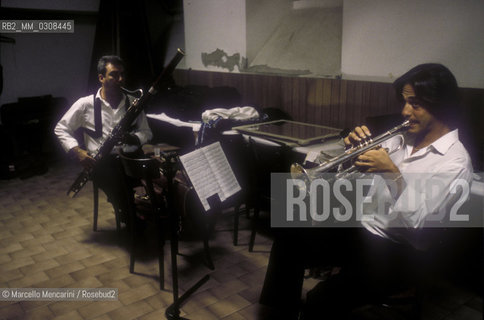 Pesaro, Rossini Opera Festival 1997. Musicians in the Rossini Theater / Pesaro, Rossini Opera Festival 1997. Musicisti nel Teatro Rossini - ©Marcello Mencarini/Rosebud2