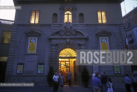 Pesaro, Rossini Opera Festival 1997. Rossini Theater / Pesaro, Rossini Opera Festival 1997. Il Teatro Rossini - ©Marcello Mencarini/Rosebud2