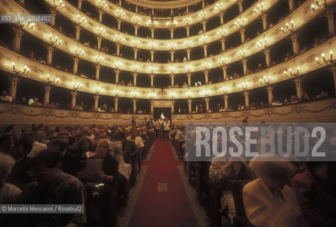 Pesaro, Rossini Opera Festival 1997. Interior view of the Rossini Theater / Pesaro, Rossini Opera Festival 1997. Sala del Teatro Rossini - ©Marcello Mencarini/Rosebud2