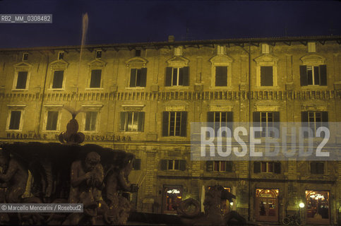Pesaro, 1997. Palazzo Baviera in  Piazza del popolo - ©Marcello Mencarini/Rosebud2