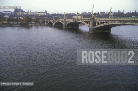 PRAGUE. Bridge on the Moldava river / PRAGA. ponte sul fiume Moldava - ©Marcello Mencarini/Rosebud2