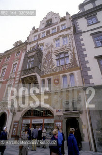 PRAGUE. Old Town Square (Staroměstské náměstí) / PRAGA, piazza della città vecchia (Staroměstské náměstí) - ©Marcello Mencarini/Rosebud2