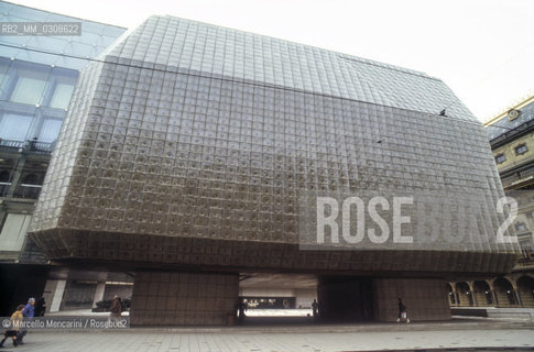 PRAGUE, New National Theater / PRAGA, Nuovo teatro nazionale - ©Marcello Mencarini/Rosebud2
