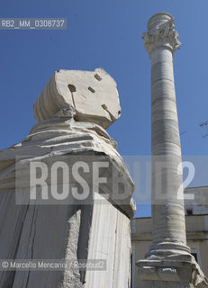 Brindisi, colonne di epoca romana che segnano la fine della via Appia - ©Marcello Mencarini/Rosebud2