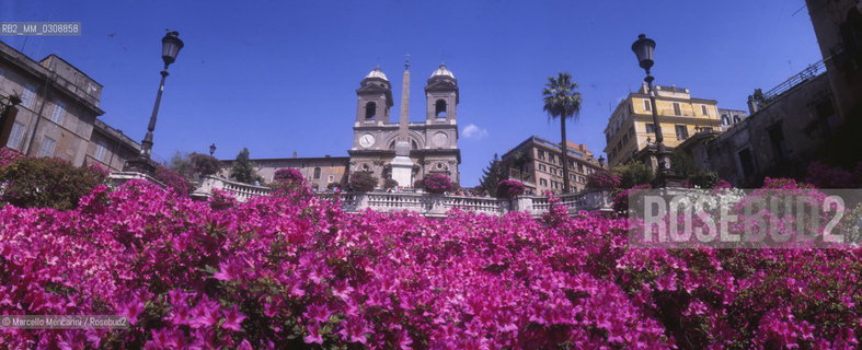 Rome, Bell towers of Trinità dei Monti Church. In the foreground, the azaleas that adorn the steps of Piazza di Spagna in spring / Roma, Campanili della chiesa di Trinità dei Monti. In primo piano, le azalee che in primavera decorano la scalinata di piazza di Spagna - ©Marcello Mencarini/Rosebud2