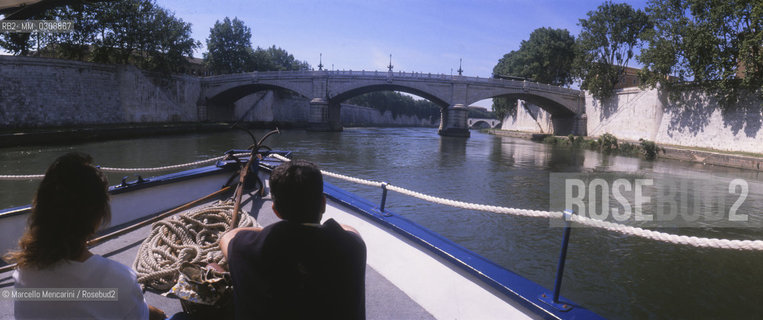Rome, Bridge Vittorio Emanuele II on the Tiber River / Roma, ponte Vittorio Emanuele II sul fiume Tevere - ©Marcello Mencarini/Rosebud2