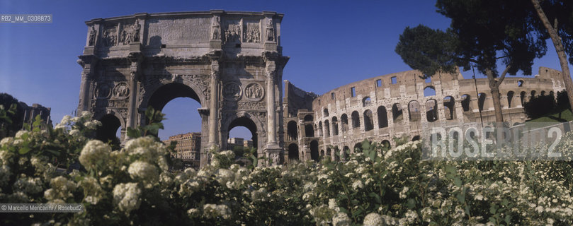 Rome. Arch of Constantine and  Colosseum / Roma, Arco di Costantino e Colosseo - ©Marcello Mencarini/Rosebud2