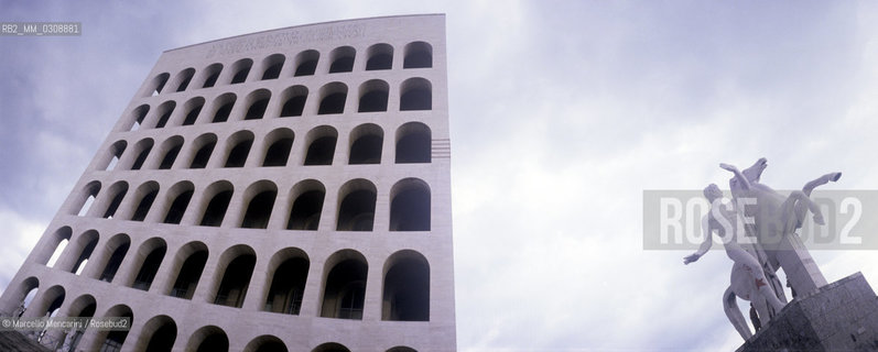 Rome, EUR district, Civilization and Work Palace, called Square Coliseum / Roma, EUR, Il Palazzo della civiltà del lavoro, detto Colosseo quadrato - ©Marcello Mencarini/Rosebud2