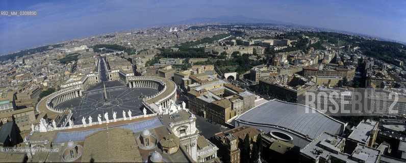 Rome. St. Peters square view from the dome of St. Peters Basilica / Roma, Veduta di piazza San Pietro dalla cupola della Basilica - ©Marcello Mencarini/Rosebud2