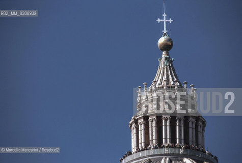 Rome, Lantern of the St. Peters Basilica dome / Roma, lanterna della cupola della Basilica di San Pietro - ©Marcello Mencarini/Rosebud2