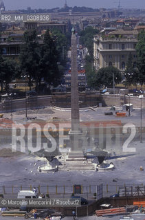Rome, 1998. Restoration of Piazza del Popolo / Roma, 1998.  Lavori di ristrutturazione in Piazza del Popolo - ©Marcello Mencarini/Rosebud2