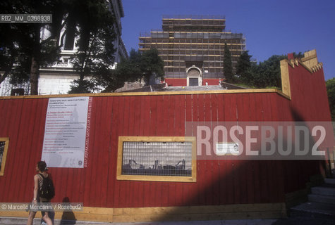 Rome, 1998. Restoration work of the Church of Santa Maria dAracoeli / Roma, 1998. Restauro della chiesa di Santa Maria dAracoeli - ©Marcello Mencarini/Rosebud2