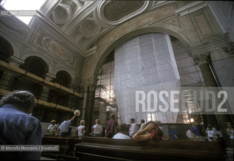 Rome, 1998. Restoration work of the Church of San Pietro in Vincoli / Roma, 1998. Restauro della chiesa di San Pietro in vincoli - ©Marcello Mencarini/Rosebud2