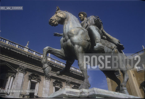 Rome, 1998. equestrian statue of Marcus Aurelius on the Capitoline Hill / Roma, 1998. Statua di Marco Aurelio in Campidoglio - ©Marcello Mencarini/Rosebud2