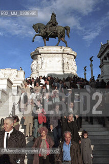 Rome, Equestrian statue of Victor Emmanuel II on Altar of the Fatherland (Altare della Patria) / Statua equestre di Vittorio Emanuele II sullAltare della Patria - ©Marcello Mencarini/Rosebud2