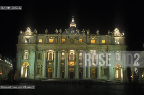 Rome, January 2000. Saint Peters Basilica / Roma, gennaio 2000. Basilica di San Pietro - ©Marcello Mencarini/Rosebud2