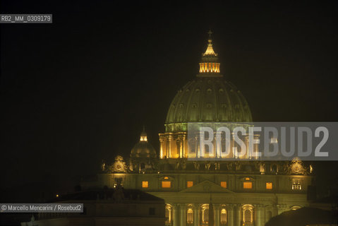 Rome, January 2000. Saint Peters Basilica / Roma, gennaio 2000. Basilica di San Pietro - ©Marcello Mencarini/Rosebud2