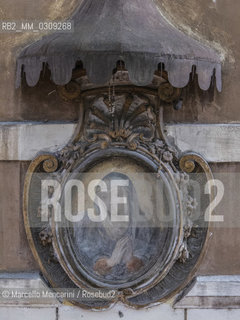 Rome, sacred niche / Roma, edicola sacra - ©Marcello Mencarini/Rosebud2