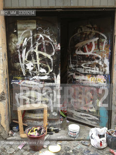 Rome, Doors in via dei Cappellari, near Campo dei Fiori / Roma, porta in via dei Cappellari, vicino a Campo dei Fiori - ©Marcello Mencarini/Rosebud2