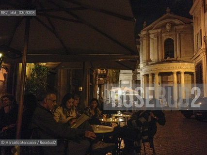 Rome, Outdoor tables of Caffè della Pace, and Church of S. Maria della Pace in the background / Roma, Tavoli allaperto del Caffè della Pace e Chiesa di S. Maria della Pace sullo sfondo - ©Marcello Mencarini/Rosebud2