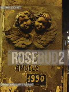 Roma, Jonathans Angels Pub on Via della Fossa near Piazza Navona / Roma, Jonathans Angels Pub in via della Fossa, vicino a Piazza Navona - ©Marcello Mencarini/Rosebud2