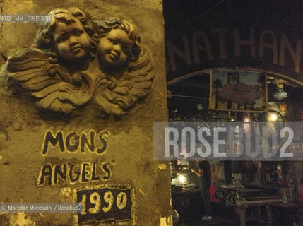 Roma, Jonathans Angels Pub on Via della Fossa near Piazza Navona / Roma, Jonathans Angels Pub in via della Fossa, vicino a Piazza Navona - ©Marcello Mencarini/Rosebud2