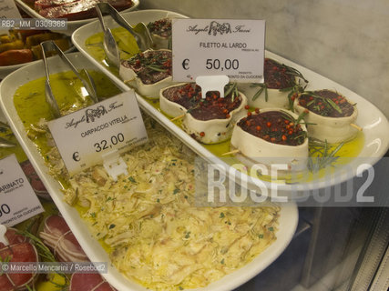 Rome, butcher-delicatessen Angelo Feroci in Via della Maddalena / Roma, Macelleria-gastronomia Angelo Feroci in via della Maddalena - ©Marcello Mencarini/Rosebud2