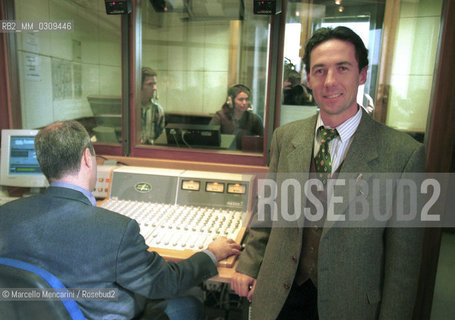 Vatican City, November 24, 1999. Sean Patrick Lovett, director of Vatican Radio program Jubilaeum / Città del Vaticano, 24 novembre 1999. Sean Patrick Lovett, direttore del programma di Radio Vaticana Jubilaeum - ©Marcello Mencarini/Rosebud2