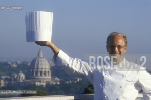 Rome, 1999. Heinz Beck, German chef of La Pergola roof garden restaurant at the Hilton Cavalieri Hotel / Heinz Beck, chef del ristorante La pergola dellHotel Cavalieri Hilton - ©Marcello Mencarini/Rosebud2