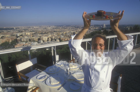Rome, 1999. Heinz Beck, German chef of La Pergola roof garden restaurant at the Hilton Cavalieri Hotel / Heinz Beck, chef del ristorante La pergola dellHotel Cavalieri Hilton - ©Marcello Mencarini/Rosebud2