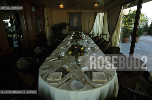 Rome, 1999. La Pergola roof garden restaurant at the Hilton Cavalieri Hotel / Ristorante La pergola dellHotel Cavalieri Hilton - ©Marcello Mencarini/Rosebud2