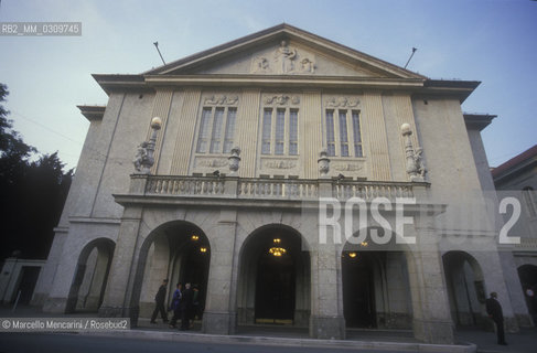 Salzburg, 1989. Mozarteum music academy / Salisburgo, 1989. La scuola musicale del Mozarteum - ©Marcello Mencarini/Rosebud2