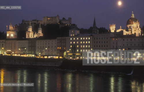 Salzburg, 1989. Night view / Salisburgo, 1989. Panorama notturno - ©Marcello Mencarini/Rosebud2