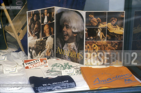 Salzburg, 1989. Flyer of the movie Amadeus by Milos Forman in a shop window / Salisburgo, 1989. Locandina del film Amadeus di Milos Forman nella vetrina di un negozio - ©Marcello Mencarini/Rosebud2