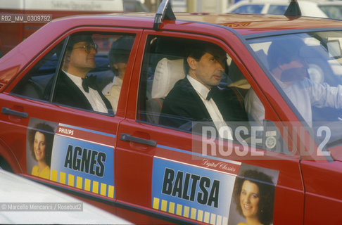 Salzburg, 1989. A taxi / Salisburgo, 1989. Un taxi - ©Marcello Mencarini/Rosebud2