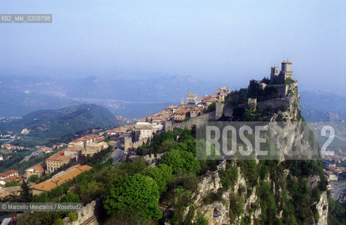 SAN MARINO. Tower called La Rocca or Guaita or First Tower / SAN MARINO. Torre detta La Rocca o Guaita o Prima Torre - ©Marcello Mencarini/Rosebud2