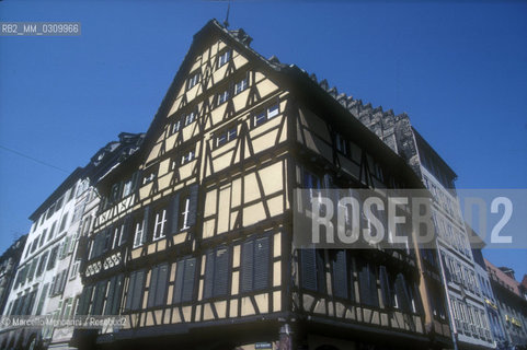 STRASBOURG, The Deer Pharmacy (pharmacie du Cerf) / STRASBURGO, La farmacia del cervo (pharmacie du Cerf) - ©Marcello Mencarini/Rosebud2