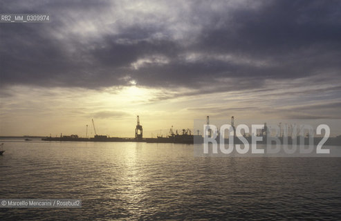 Port of TARANTO, Italy / Porto di TARANTO - ©Marcello Mencarini/Rosebud2