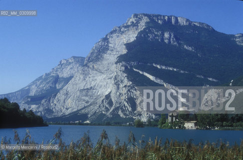 Lake Toblino, Trento (Italy) / Lago di Toblino, Trento - ©Marcello Mencarini/Rosebud2