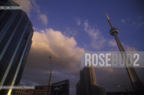 TORONTO, CN Tower (Canadian National Tower) / TORONTO, Torre CN - ©Marcello Mencarini/Rosebud2