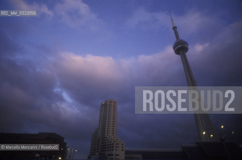 TORONTO, CN Tower (Canadian National Tower) / TORONTO, Torre CN - ©Marcello Mencarini/Rosebud2
