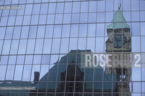 TORONTO, Canada. Old City Hall clock tower / TORONTO, Canada. Torre dellorologio del vecchio Municipio - ©Marcello Mencarini/Rosebud2