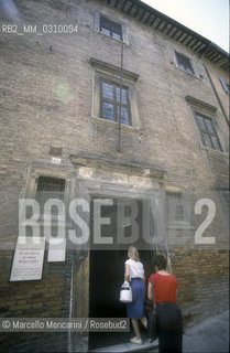 URBINO, Italy. Birth home of painter Raffaello Sanzio / URBINO, Casa natale del pittore Raffaello Sanzio - ©Marcello Mencarini/Rosebud2