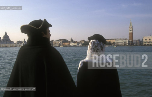 Venice Carnival, about 1990. Carnival costumes / Carnevale di Venezia, 1990 circa. Maschere - ©Marcello Mencarini/Rosebud2