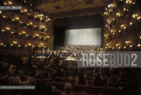 Venice, 1995. Interior view of La Fenice Theater / Venezia, 1995. Interno del Teatro La Fenice - ©Marcello Mencarini/Rosebud2