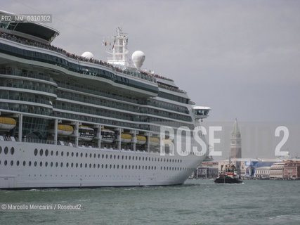 Venice, cruise ships in the basin of San Marco / Venezia, navi da crociera nel bacino di San Marco - ©Marcello Mencarini/Rosebud2