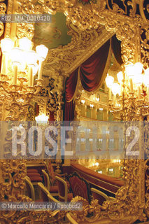 Venice, November 24, 2003. Interior view of La Fenice Theater just restored,  Royal box / Venezia, 24 novembre 2003. Interno del Teatro La Fenice appena restaurato, Palco reale. Venezia, 24 nov 2003. ©Marcello Mencarini/Rosebud2