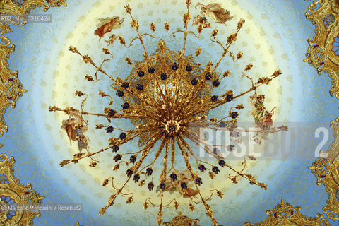 Venice, November 24, 2003. Interior view of La Fenice Theater just restored, Ceiling of the Hall / Venezia, 24 novembre 2003. Interno del Teatro La Fenice appena restaurato, Soffitto della sala - ©Marcello Mencarini/Rosebud2