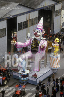 VIAREGGIO CARNIVAL, about 1987. Carnival floats / CARNEVALE DI VIAREGGIO, 1987 circa. Carri allegorici - ©Marcello Mencarini/Rosebud2