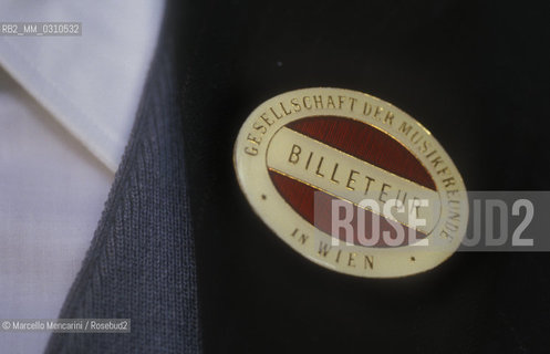 Vienna Musikverein. Badge of a ticket clerk / Musikverein di Vienna. Distintivo di un addetto alla biglietteria - ©Marcello Mencarini/Rosebud2